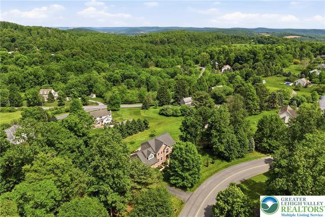 115 West Butternut Road, Williams Twp, PA 18055