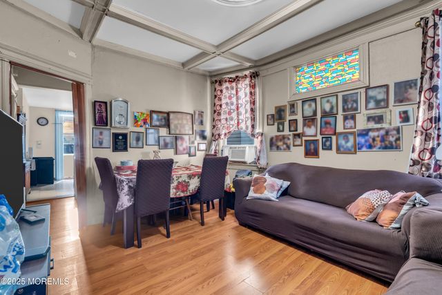 107 Bidwell Avenue, Jersey City, NJ 07305