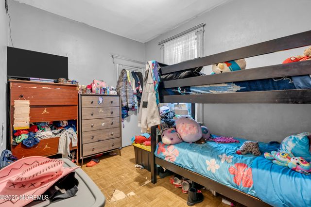 107 Bidwell Avenue, Jersey City, NJ 07305