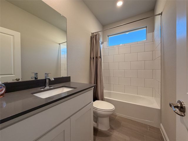 11512 Harp Lane, Fort Worth, TX 76052