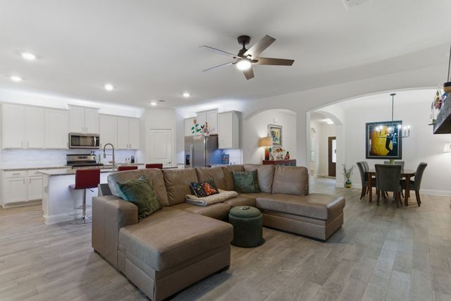2900 Faro Road, Aubrey, TX 76227