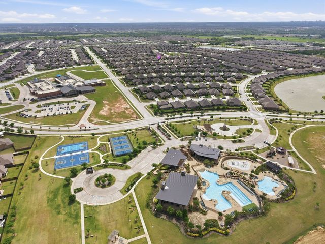 2900 Faro Road, Aubrey, TX 76227