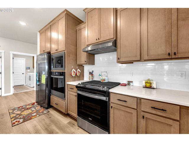 2821 Nw 8TH Pl, Battle Ground, WA 98604