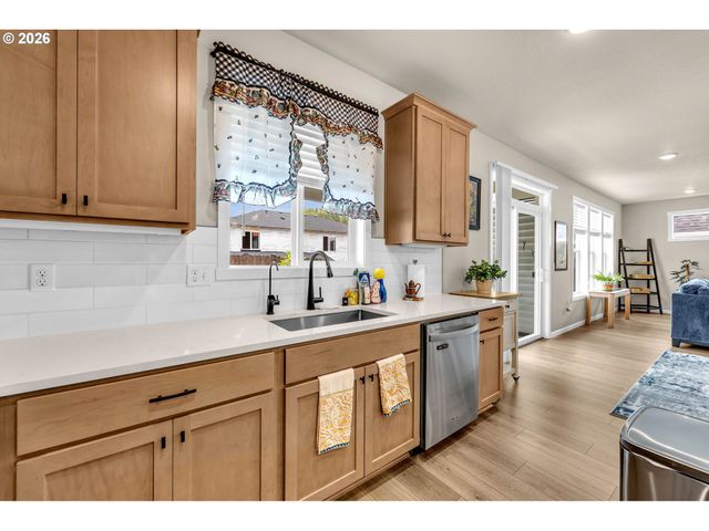 2821 Nw 8TH Pl, Battle Ground, WA 98604