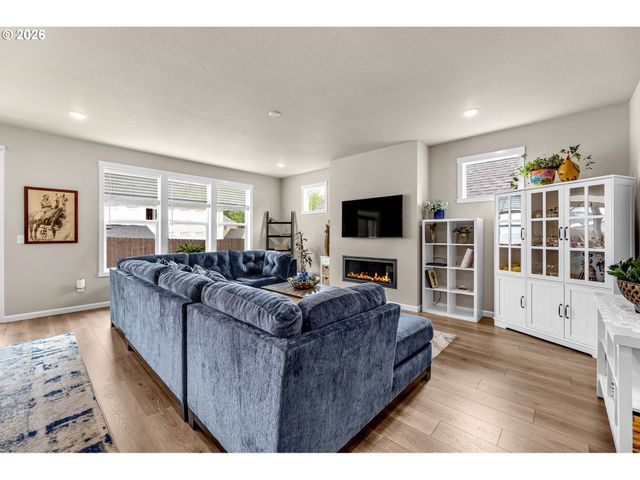 2821 Nw 8TH Pl, Battle Ground, WA 98604