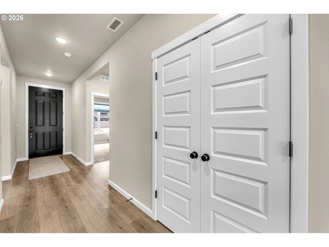 2821 Nw 8TH Pl, Battle Ground, WA 98604