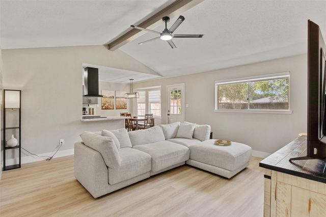 406 Christina Lane, Friendswood, TX 77546