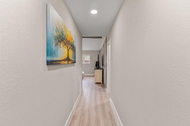 406 Christina Lane, Friendswood, TX 77546