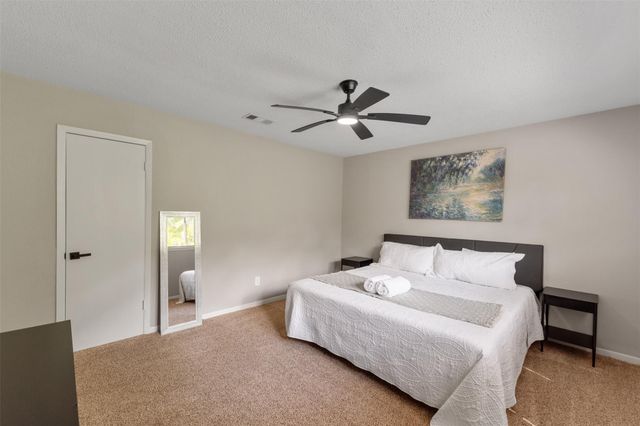 406 Christina Lane, Friendswood, TX 77546