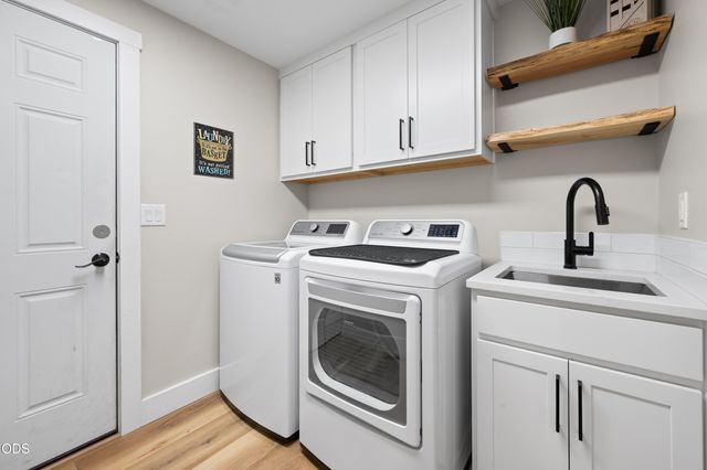 5391 NW Frank Way, Redmond, OR 97756