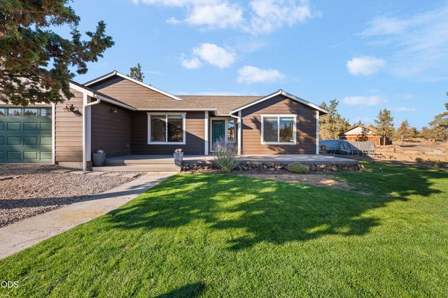 5391 NW Frank Way, Redmond, OR 97756