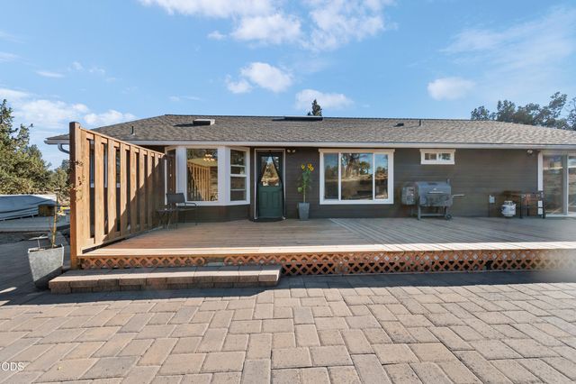 5391 NW Frank Way, Redmond, OR 97756