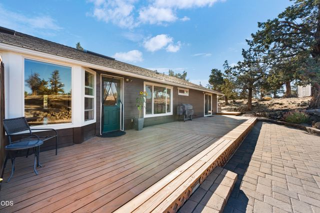 5391 NW Frank Way, Redmond, OR 97756