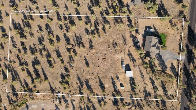 5391 NW Frank Way, Redmond, OR 97756