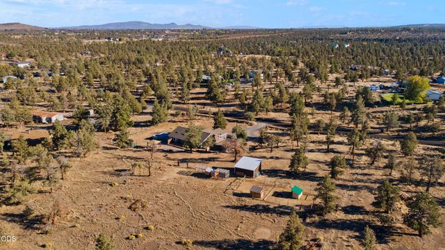 5391 NW Frank Way, Redmond, OR 97756