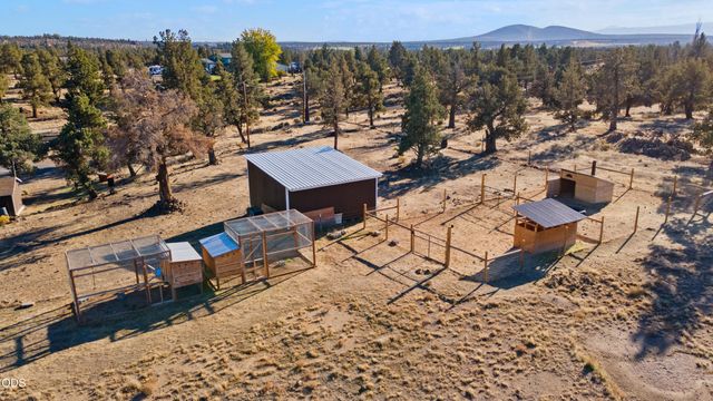 5391 NW Frank Way, Redmond, OR 97756