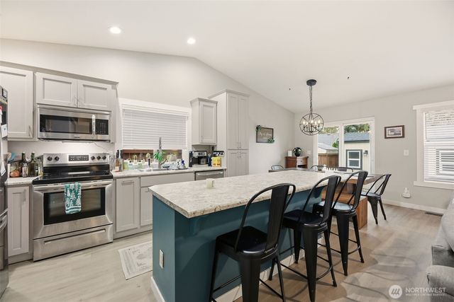 9615 9th St SE, Lake Stevens, WA 98258