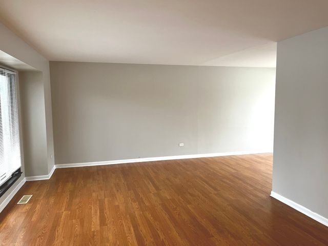 5249 Keith Drive, Richton Park, IL 60471