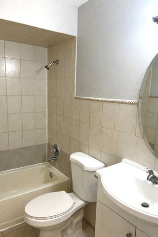 5249 Keith Drive, Richton Park, IL 60471