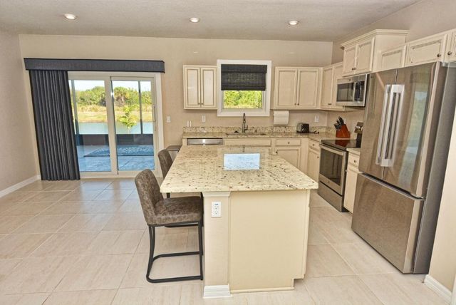 3524 Carriage Pointe Circle, Fort Pierce, FL 34981