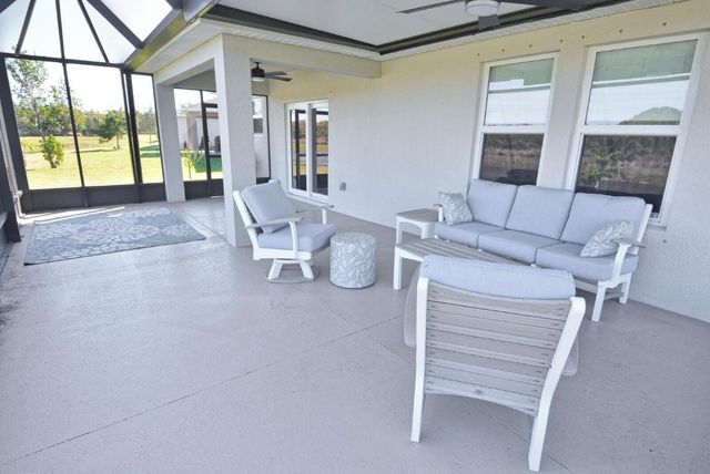 3524 Carriage Pointe Circle, Fort Pierce, FL 34981