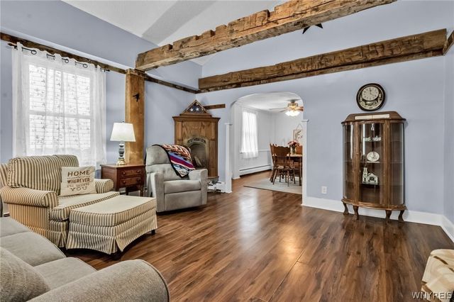 10885 Bodine Road, Clarence, NY 14031