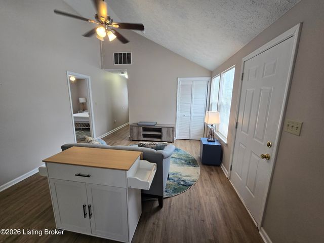 3728 Locust Ave, Louisville, KY 40299