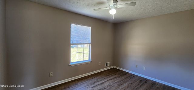 3728 Locust Ave, Louisville, KY 40299