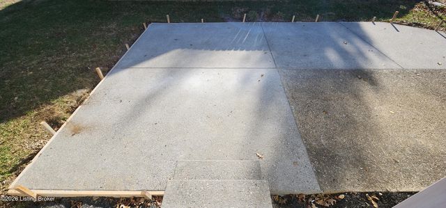 3728 Locust Ave, Louisville, KY 40299