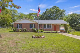 202 Chestnut Boulevard, Anderson, SC 29625