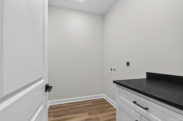 1816 Hidden Creek Drive, Sherwood, AR 72120