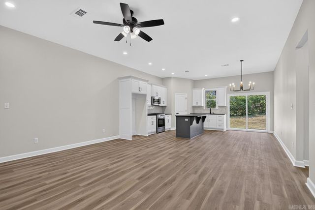 1816 Hidden Creek Drive, Sherwood, AR 72120