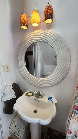 1220 Spring Valley Drive, Huntington, WV 25701