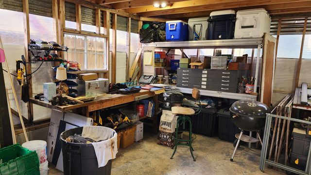 1220 Spring Valley Drive, Huntington, WV 25701