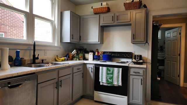 1220 Spring Valley Drive, Huntington, WV 25701