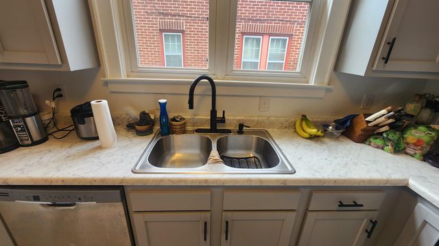 1220 Spring Valley Drive, Huntington, WV 25701