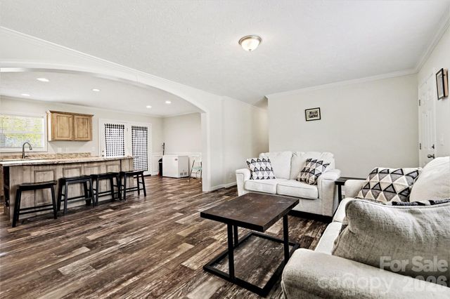 6442 Dysartsville Road, Morganton, NC 28655