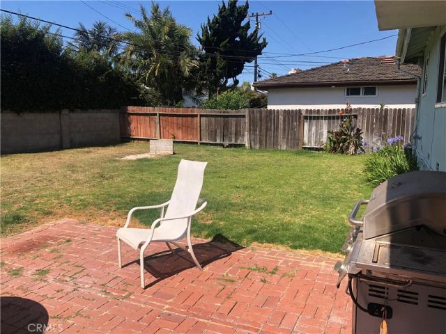 9352 MOKIHANA Drive, Huntington Beach, CA 92646