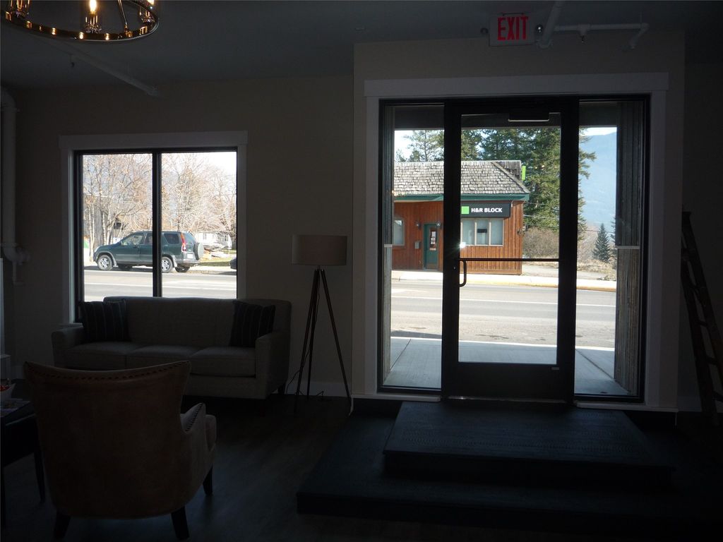 638 Nucleus Avenue 101, Columbia Falls, MT 59912 photo 7