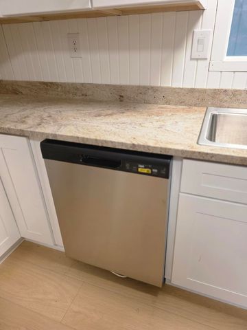 633 E Archwood Drive UNIT 70, Eagle Point, OR 97524