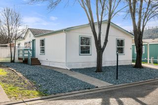 633 E Archwood Drive UNIT 70, Eagle Point, OR 97524