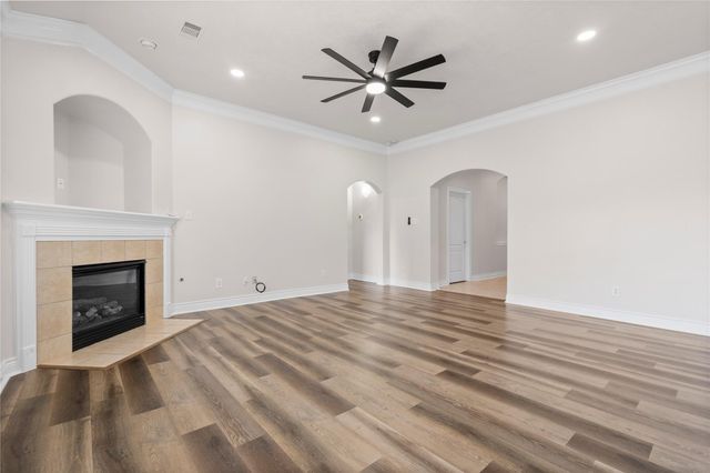 12222 Walden Road, Montgomery, TX 77356