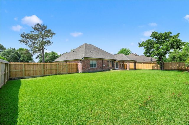 12222 Walden Road, Montgomery, TX 77356