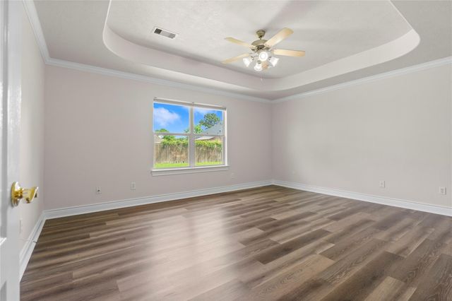 12222 Walden Road, Montgomery, TX 77356