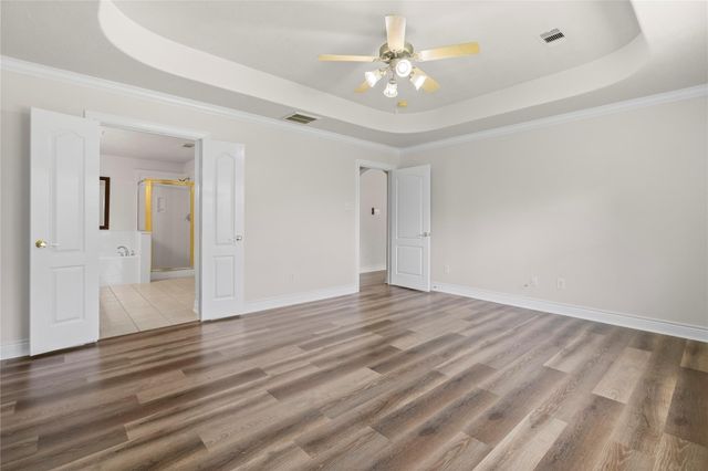 12222 Walden Road, Montgomery, TX 77356