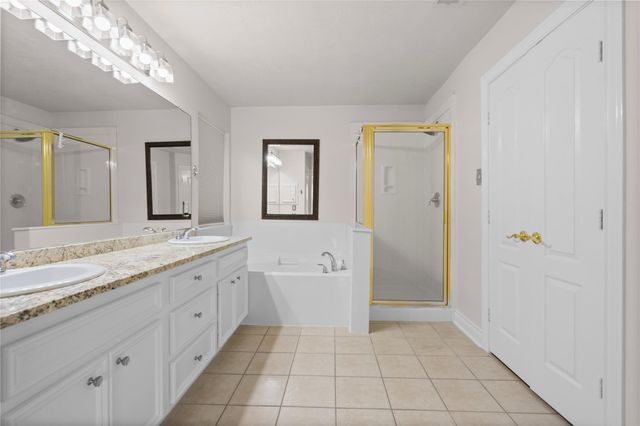 12222 Walden Road, Montgomery, TX 77356