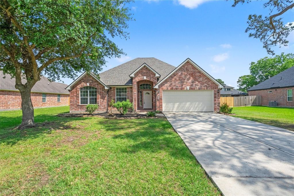 12222 Walden Road, Montgomery, TX 77356