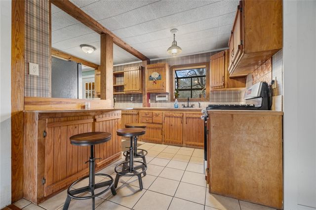 11175 W 392 Highway, Harrison, AR 72601