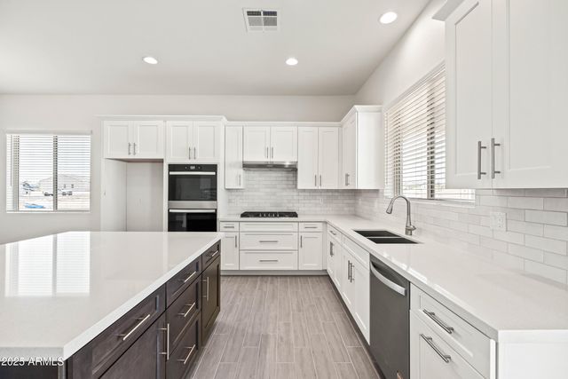 9263 W LIMESTONE MOUNTAIN Drive, Casa Grande, AZ 85194