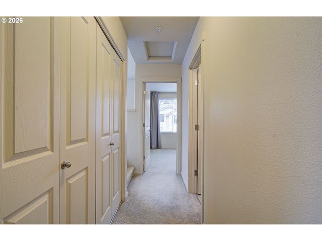 10521 Ne CEDAR FALLS Loop, Hillsboro, OR 97006